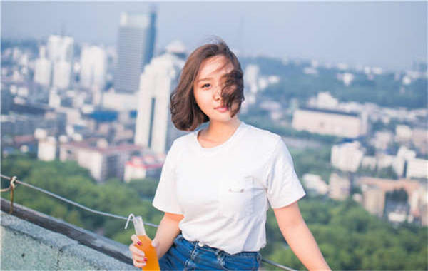 黄梅验血验出y就一定是男孩吗(验血验出y一定是男孩吗 会变女孩吗)